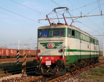 Locomotiva Elettrica Gruppo E.646 Unità 158
